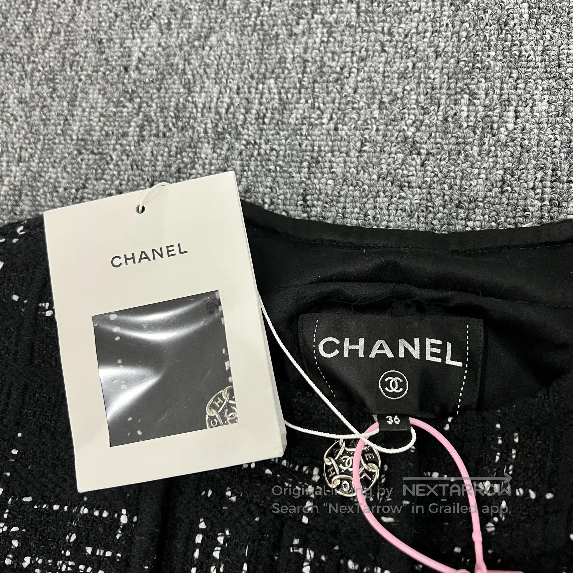 Chanel Chanel Drill-cut black and white meteor pattern; woolen kn Size S / US 4 / IT 40 - 6 Thumbnail