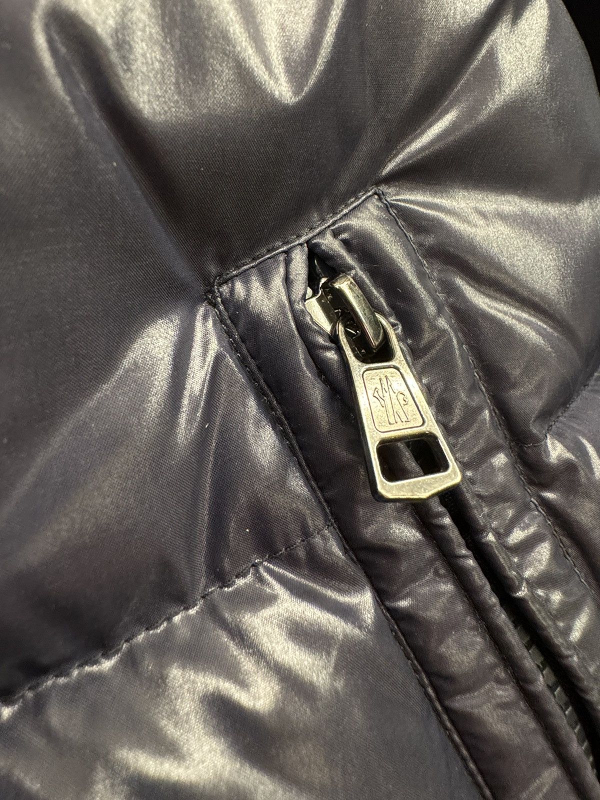Moncler 🔵 Moncler Navy Maya Hooded Down Jacket (Size 1) Size US S / EU 44-46 / 1 - 5 Thumbnail