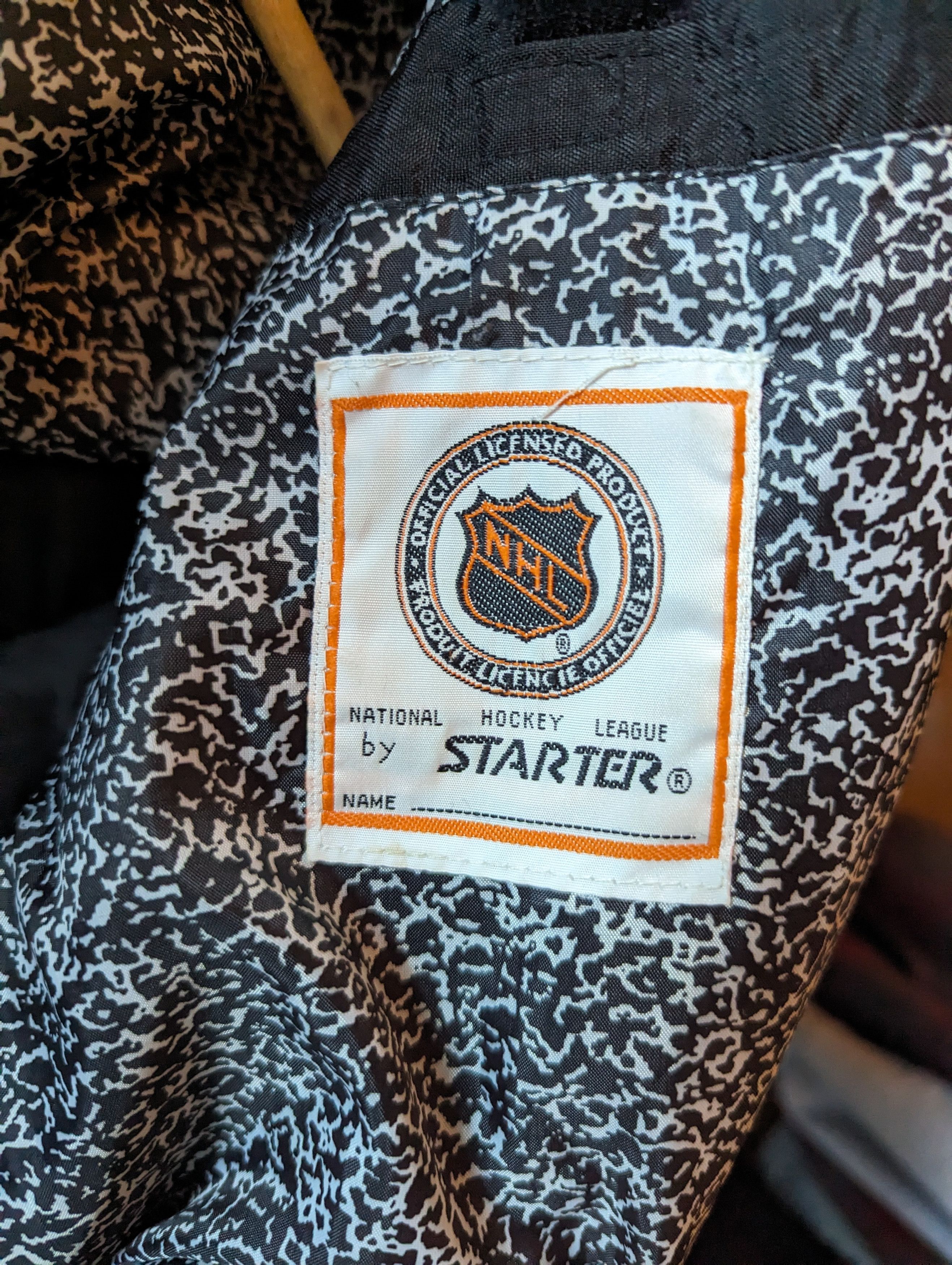 Starter Pittsburgh Penguins NHL starter jacket Size US XL / EU 56 / 4 - 3 Thumbnail