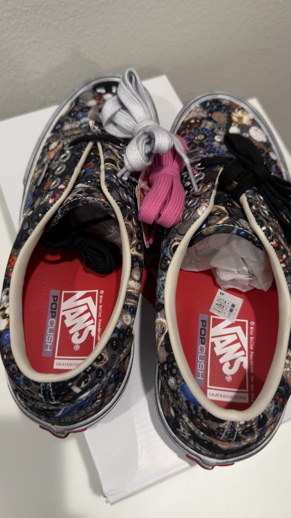 Supreme Supreme x Mike Kelley Vans Era SS26 Size 9.5 Size US 9.5 / EU 42-43 - 4 Thumbnail
