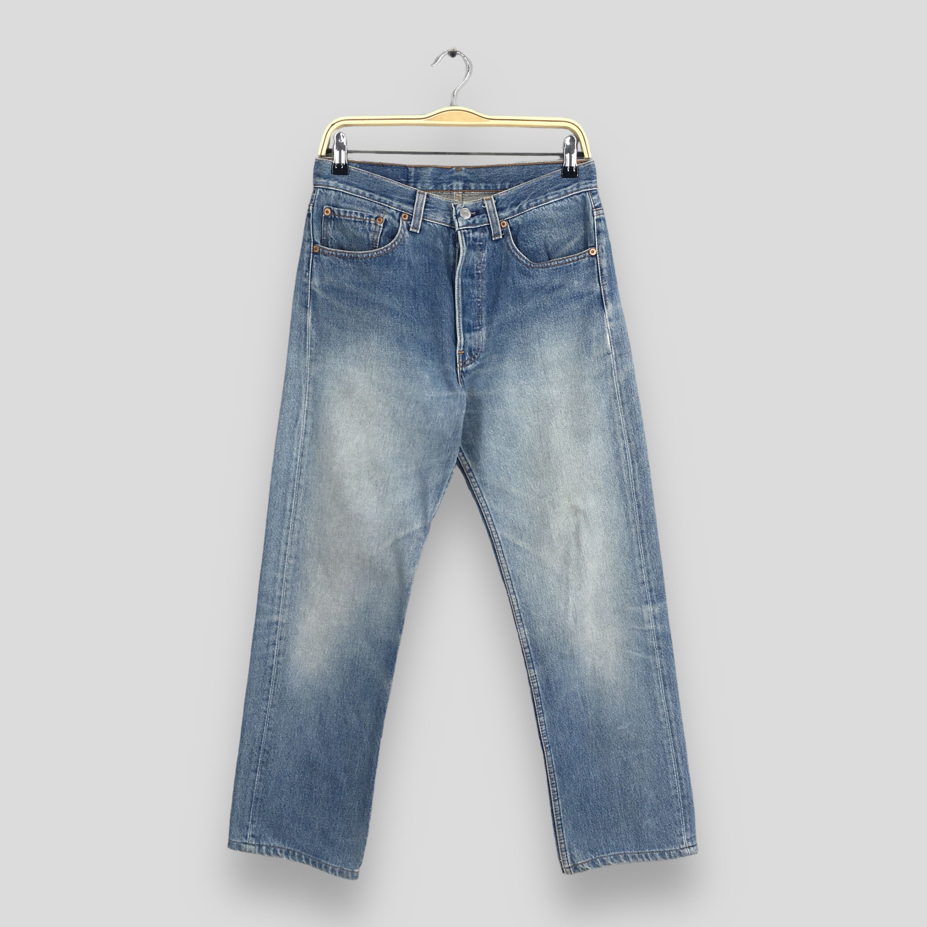 Levi's Size 31x33 Vintage 90s Levi's 517 Bootcut Flared Jeans S718