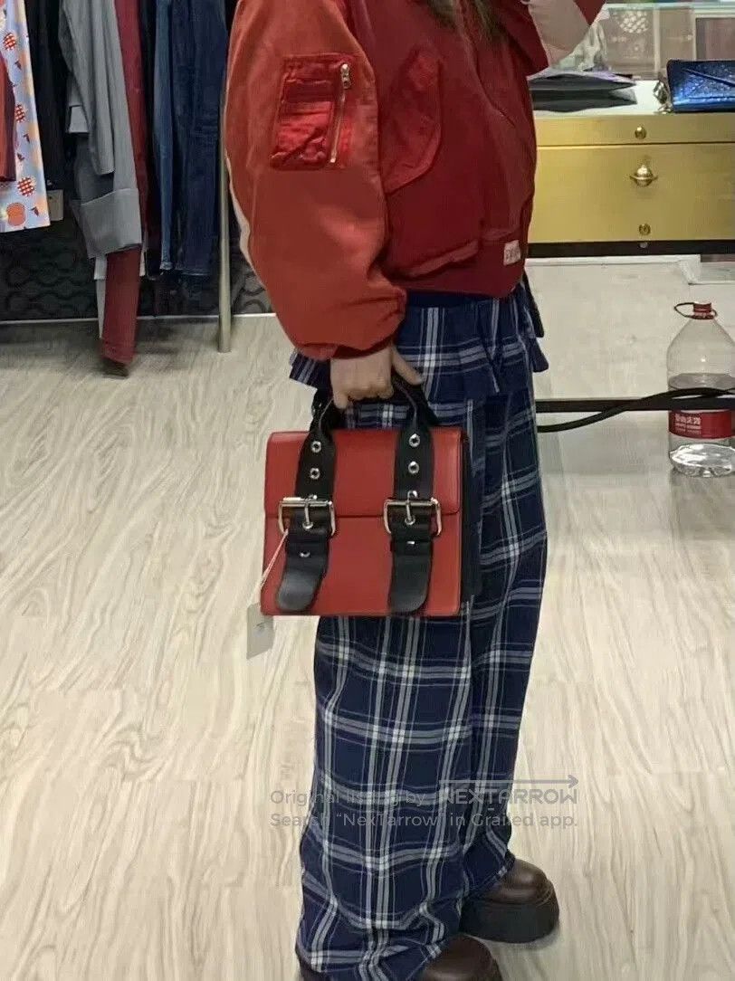 Vivienne Westwood vivienne westwood red leather crossbody bag. Size ONE SIZE - 6 Thumbnail