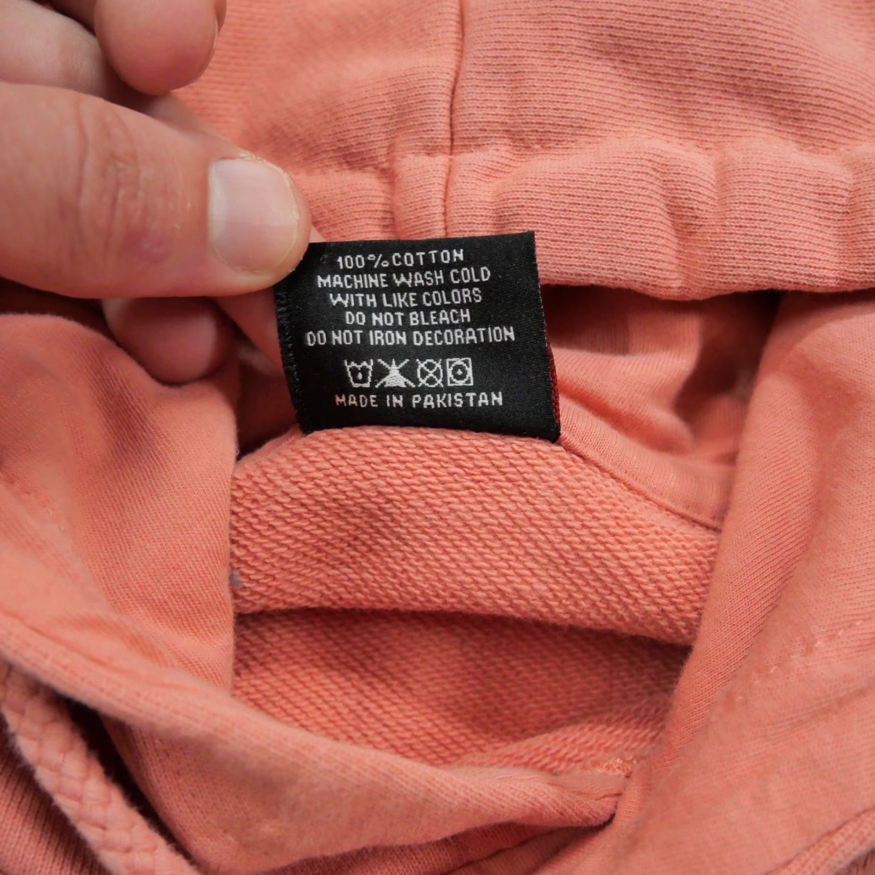 KangaROOS Full Send Hoodie Mens L Pink Pullover Kangaroo Logo Pocket Hooded Regular 90s? (not raising) Size US L / EU 52-54 / 3 - 7 Thumbnail