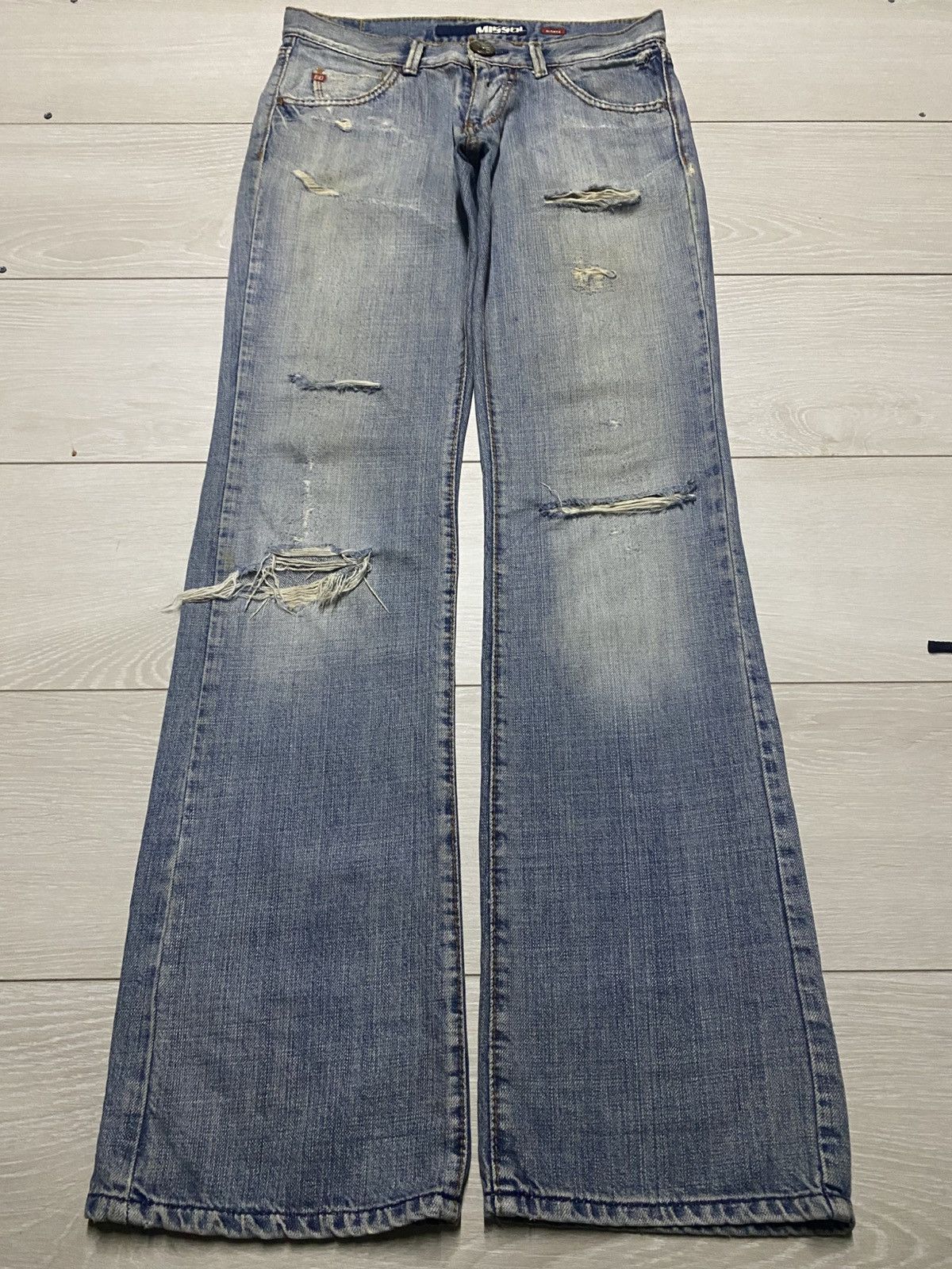 Japanese Brand Vintage Japanese Brand Miss60 Distressed Bootcut Flare Jeans Size US 30 / EU 46 - 1 Thumbnail