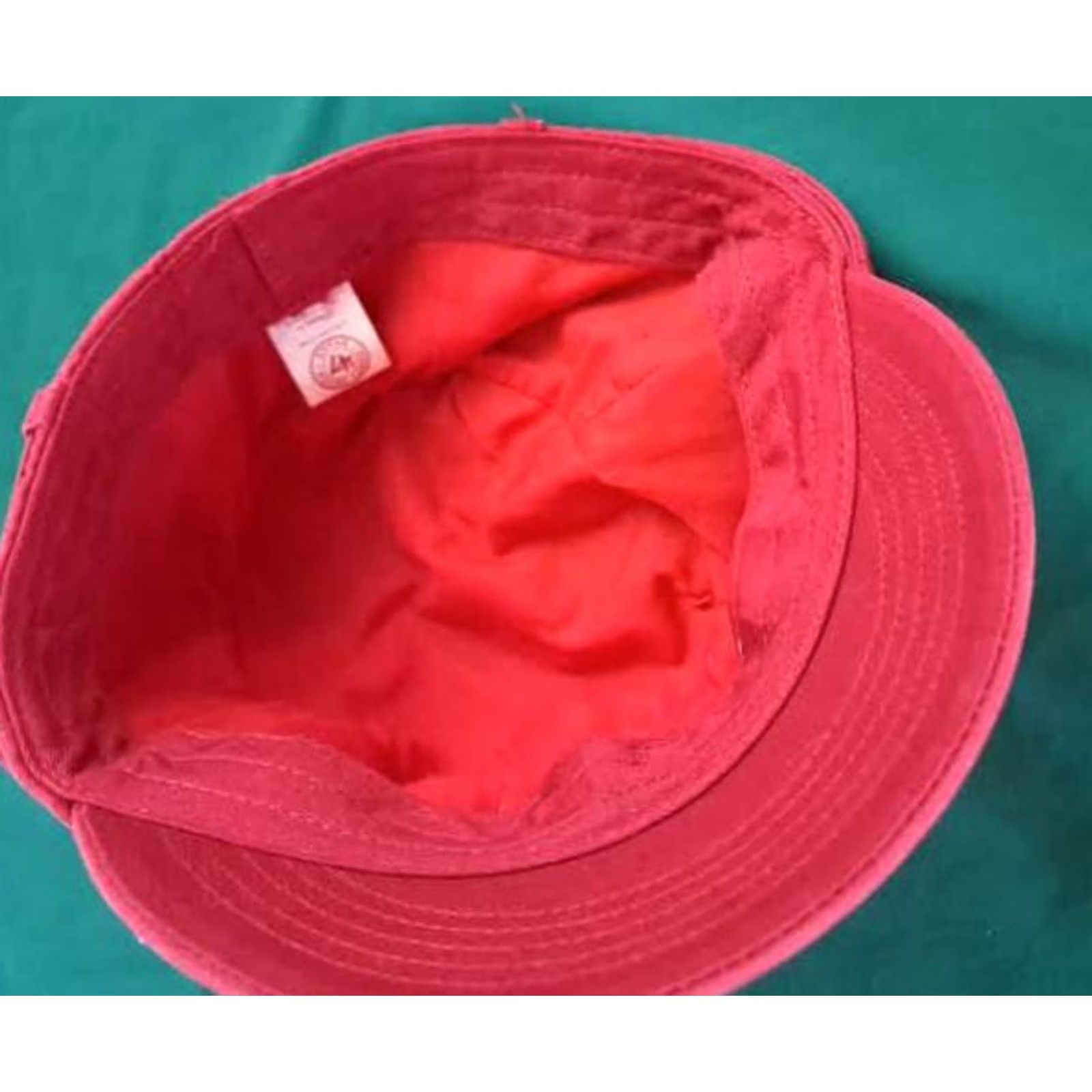 47 Vintage Woman Detroit Red Wings Fitted 7 1/4 Cabbie Hat Logo 47 90s Womens Size ONE SIZE - 7 Thumbnail