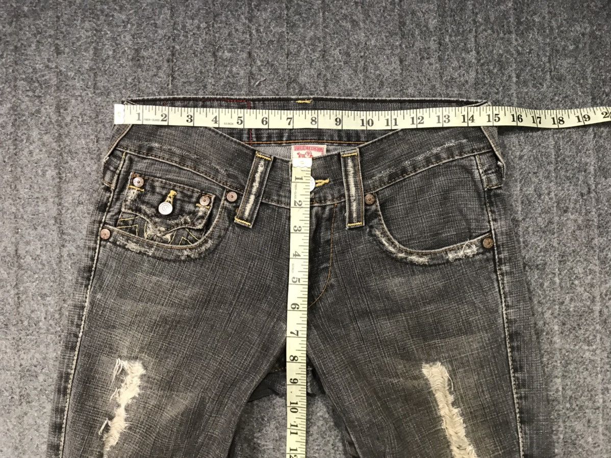 True Religion True Religion Section 803 Flap Pocket Zipper Tear Denim Size 30" / US 8 / IT 44 - 14 Thumbnail