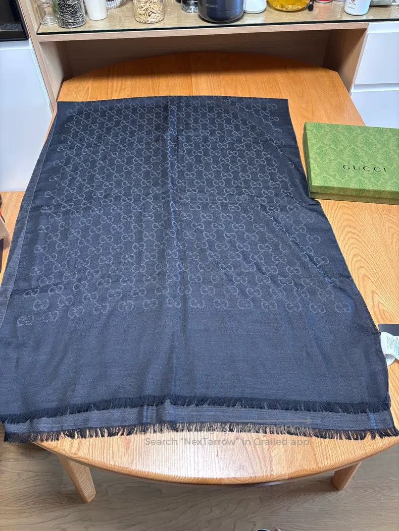 Gucci Gucci Scarf Size ONE SIZE - 1 Thumbnail