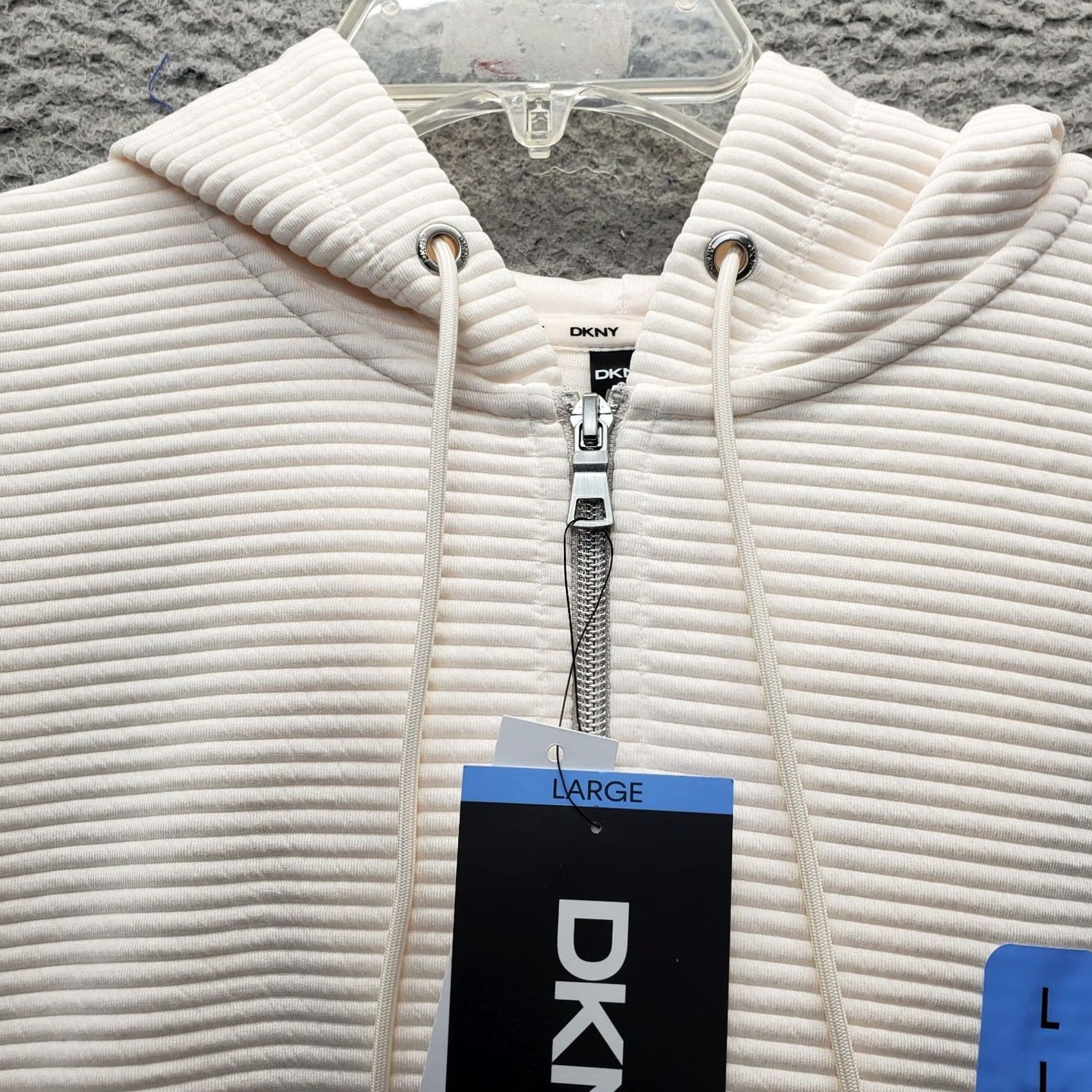 DKNY DKNY Hooded Jacket Womens L White Chest 22.5 Length 25 Pockets Zipper Basic Jacket Size L / US 10 / IT 46 - 5 Thumbnail