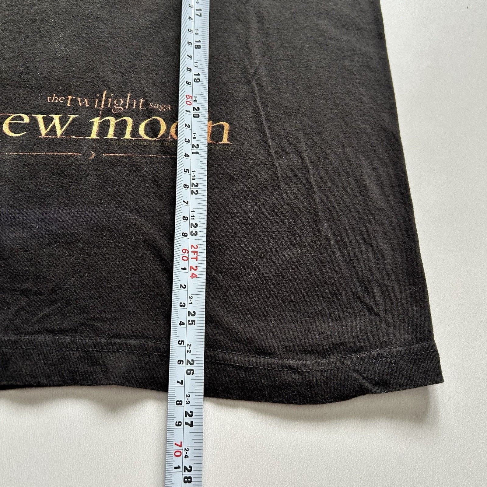 Vintage Vintage Twilight T Shirt Small Edward Cullen New Moon Movie Size US S / EU 44-46 / 1 - 5 Thumbnail