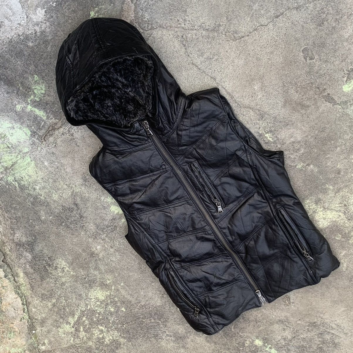 Shellac LAST OFFER ‼️Leather goat vest ifsixwasnine SHADE BY SHELLAC Size US S / EU 44-46 / 1 - 4 Thumbnail