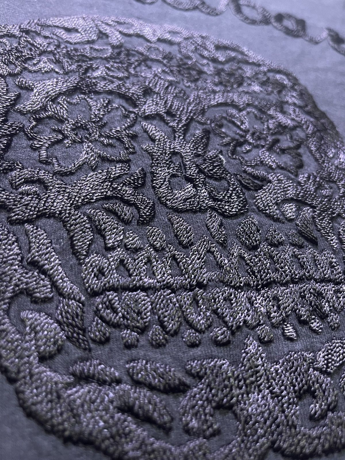 Japanese Brand Y2K HOSU ATPD long sleeve t-shirt with embroidery motif Size US L / EU 52-54 / 3 - 2 Thumbnail
