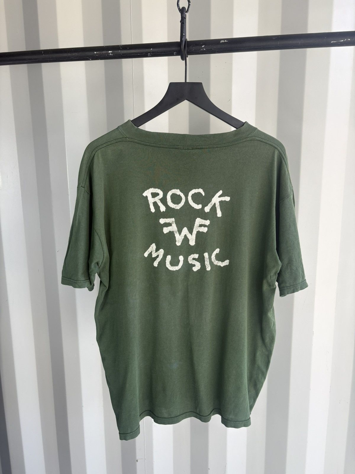Band Tees Weezer Rock Music Sun Faded Distressed Shirt ERD Grunge WCC Size US XL / EU 56 / 4 - 3 Thumbnail
