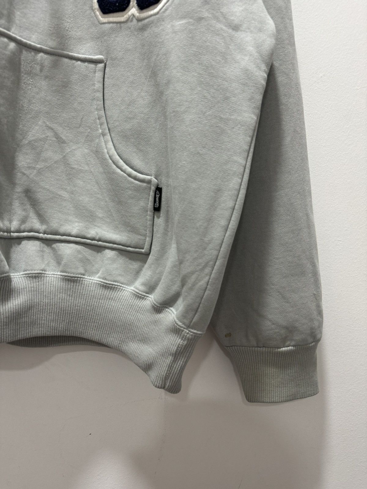 Japanese Brand VINTAGE SKATEBOARD STYLE PLAYER 69 EMBROIDERED LOGO HOODIE Size US XL / EU 56 / 4 - 7 Thumbnail