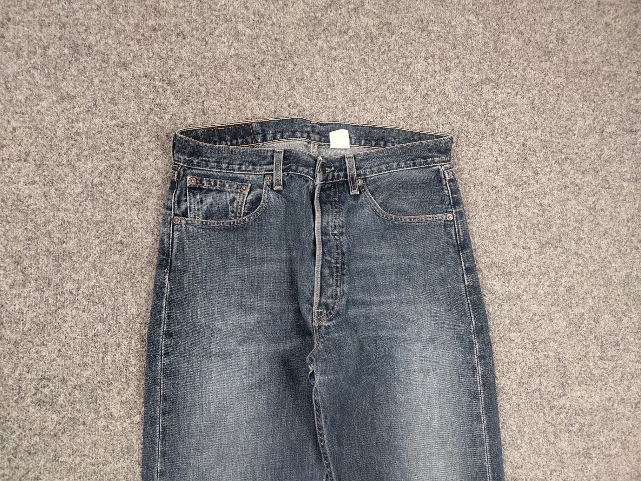 Levi's Vintage 90's Levi's 501 USA Perfect Faded Blue denim Jeans Size US 32 / EU 48 - 7 Thumbnail