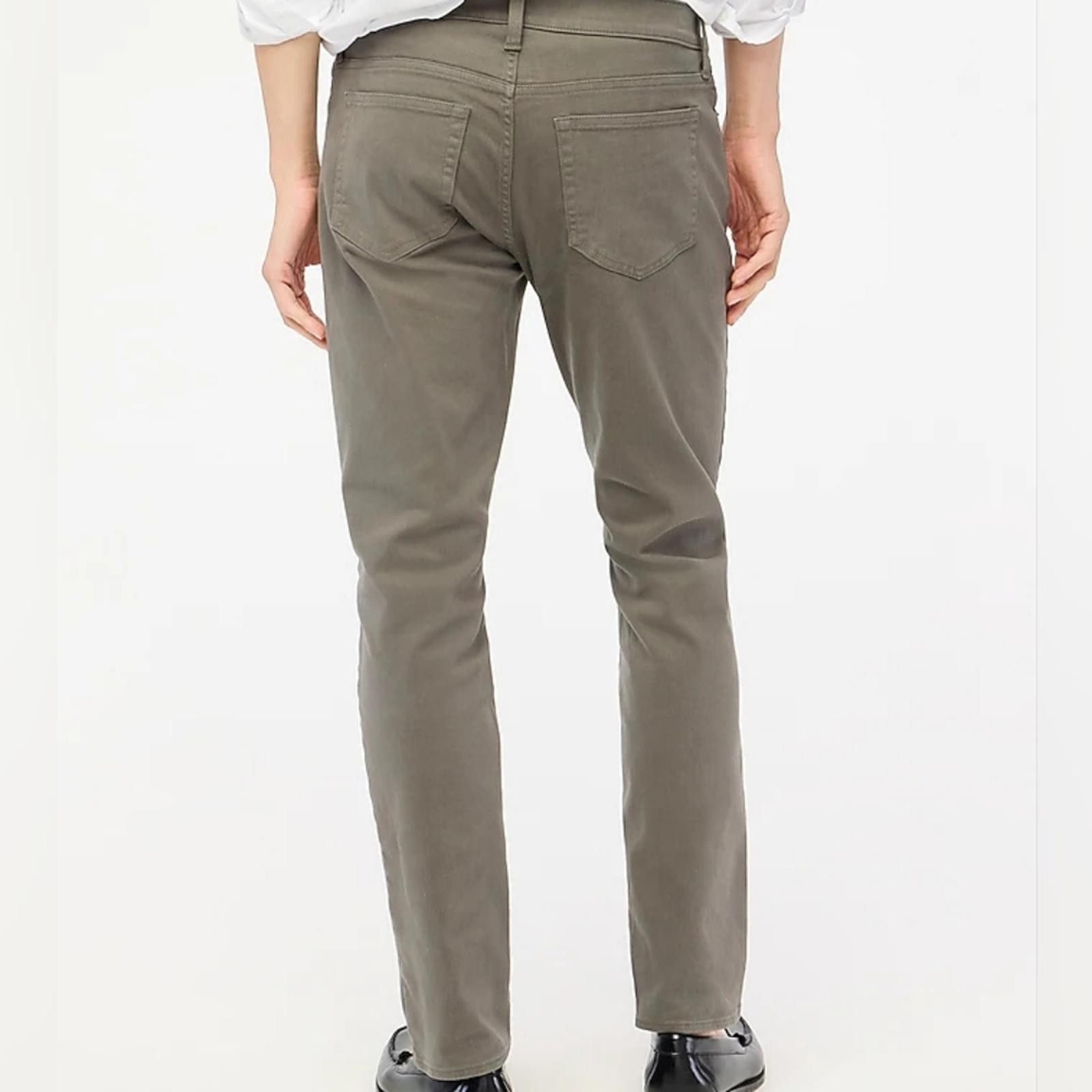 32x34 J Crew Slim-fit garment-dyed five-pocket pant