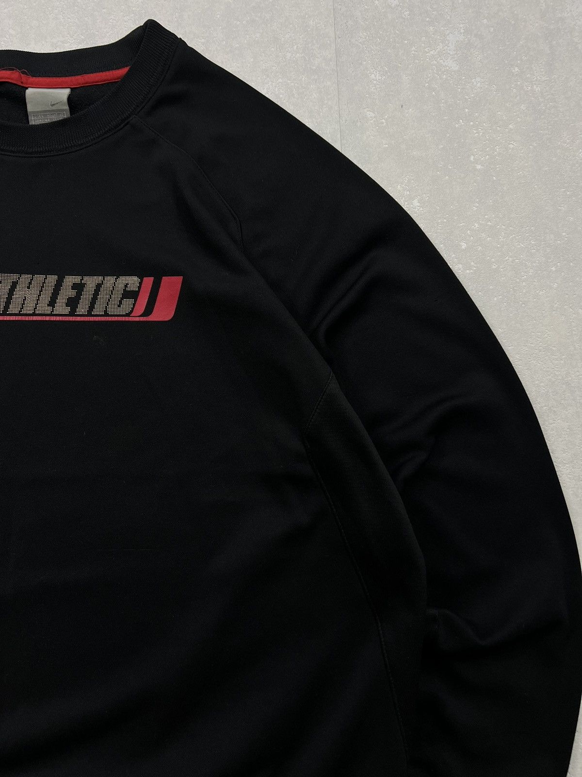 Nike 00’s NIKE ATHLETIC RETRO CREWNECK BIG CENTR LOGO Y2K Size US L / EU 52-54 / 3 - 6 Thumbnail