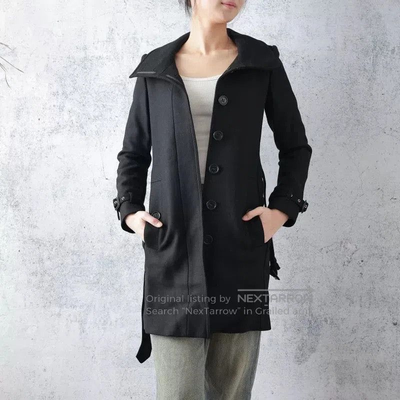 Burberry Burberry Black Wool Belt Coat. Size XS / US 0-2 / IT 36-38 - 1 Thumbnail