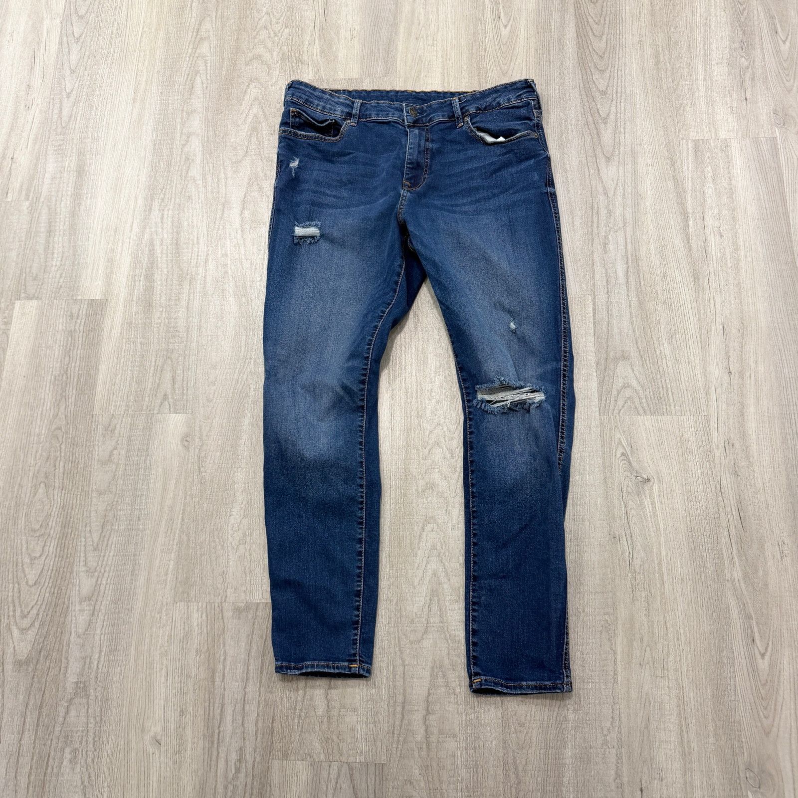 True Religion True Religion Jennie Curvy Mid Rise Skinny Jeans Women's 34 Size 34" / US 12 / IT 48 - 1 Thumbnail