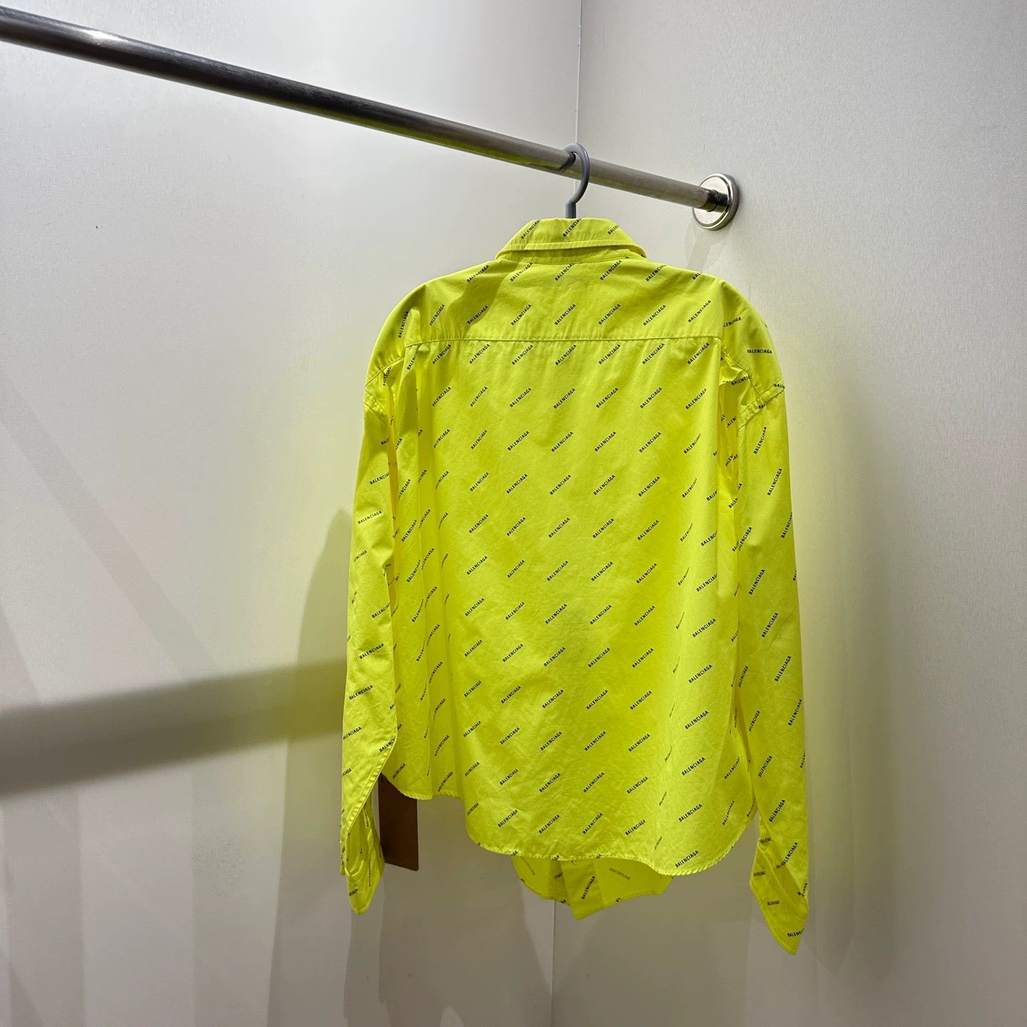 Balenciaga Balenciaga apr327 Fluo Ylw PS L/S Shirt 34 Cotton Size XXS / US 00 / IT 34 - 2 Thumbnail