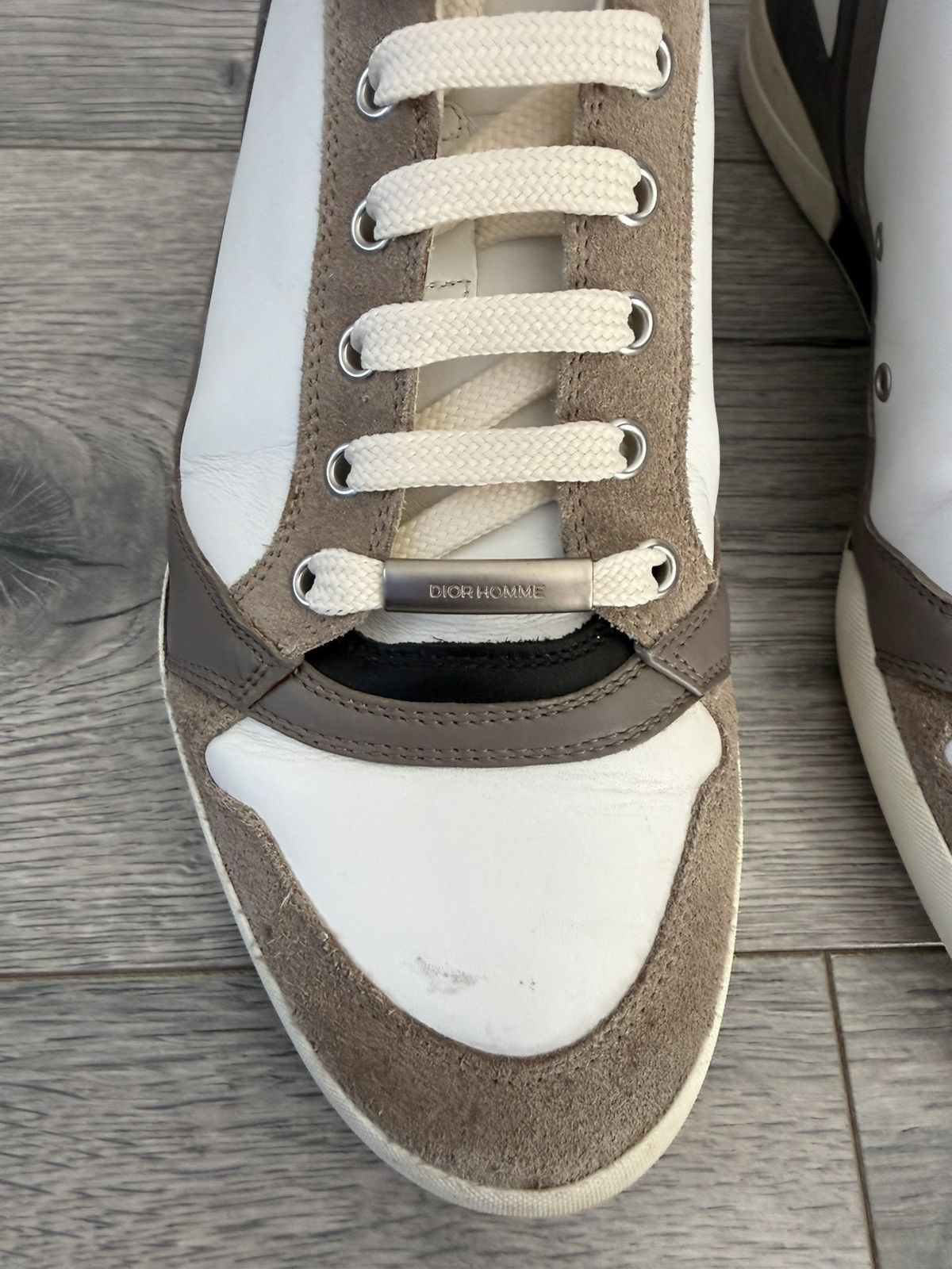 Dior White and Brown Leather Suede Low-Top Sneakers Size US 8 / EU 41 - 4 Thumbnail