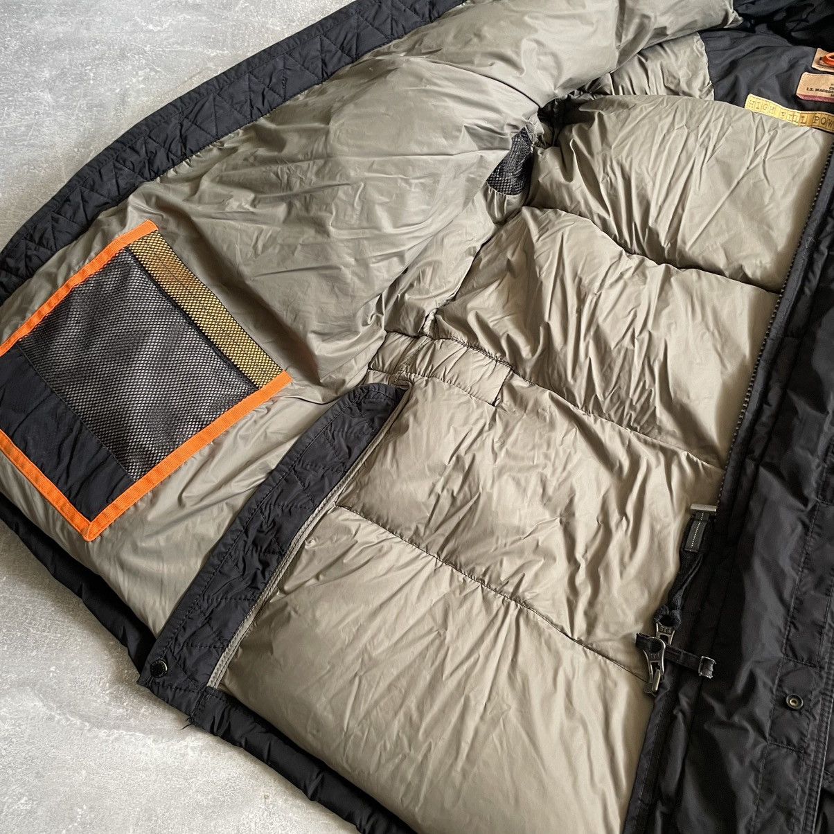 Parajumpers Parajumpers down jacket puffer coat Masterpiece alaska bombe Size US S / EU 44-46 / 1 - 6 Thumbnail
