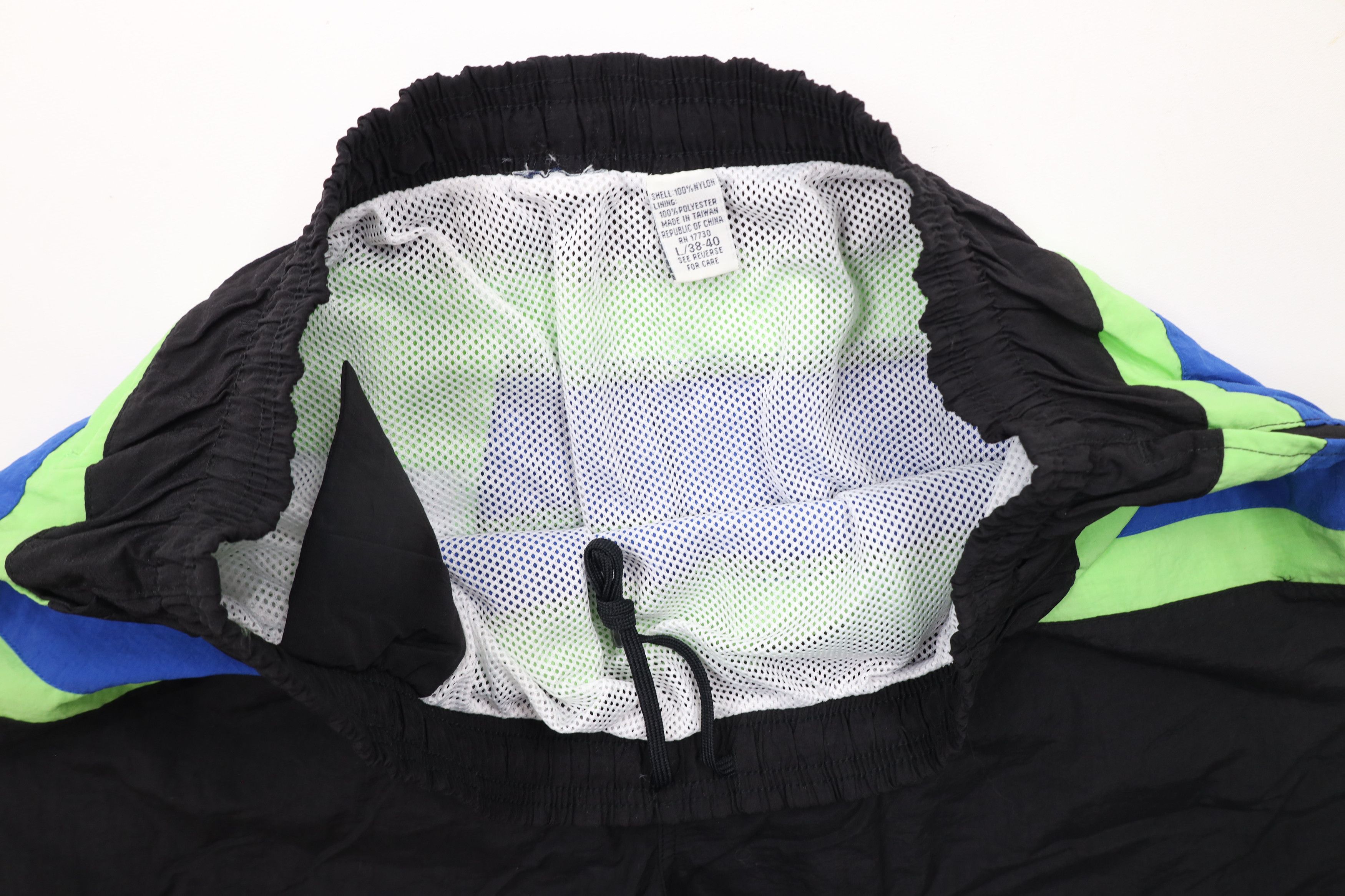 Vintage Vintage 90s Streetwear Above Knee Lined Shorts Swim Trunks Size US 34 / EU 50 - 5 Thumbnail