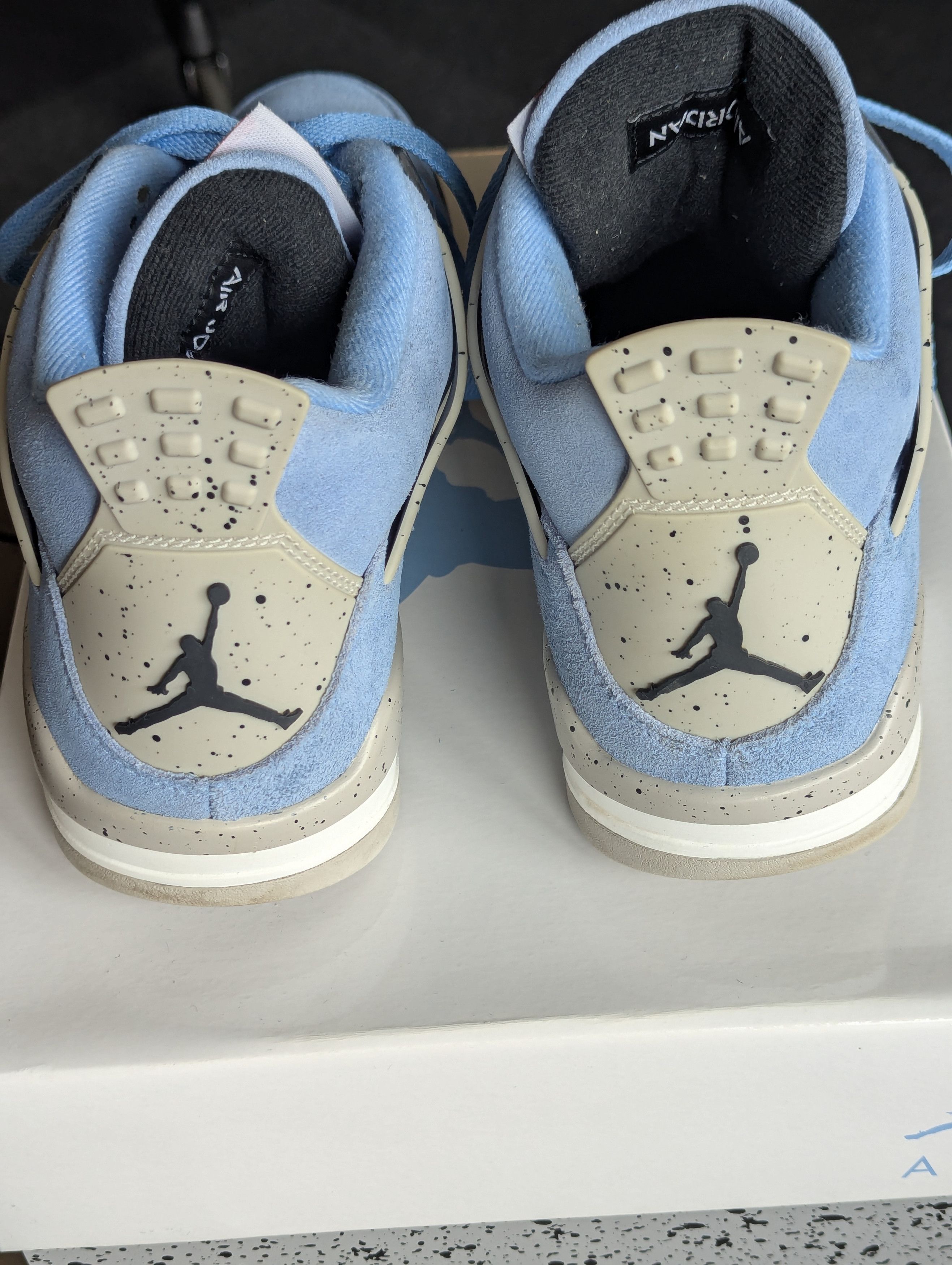 Jordan Brand × Nike Nike Jordan 4 Retro University Blue Size US 8 / EU 41 - 5 Thumbnail