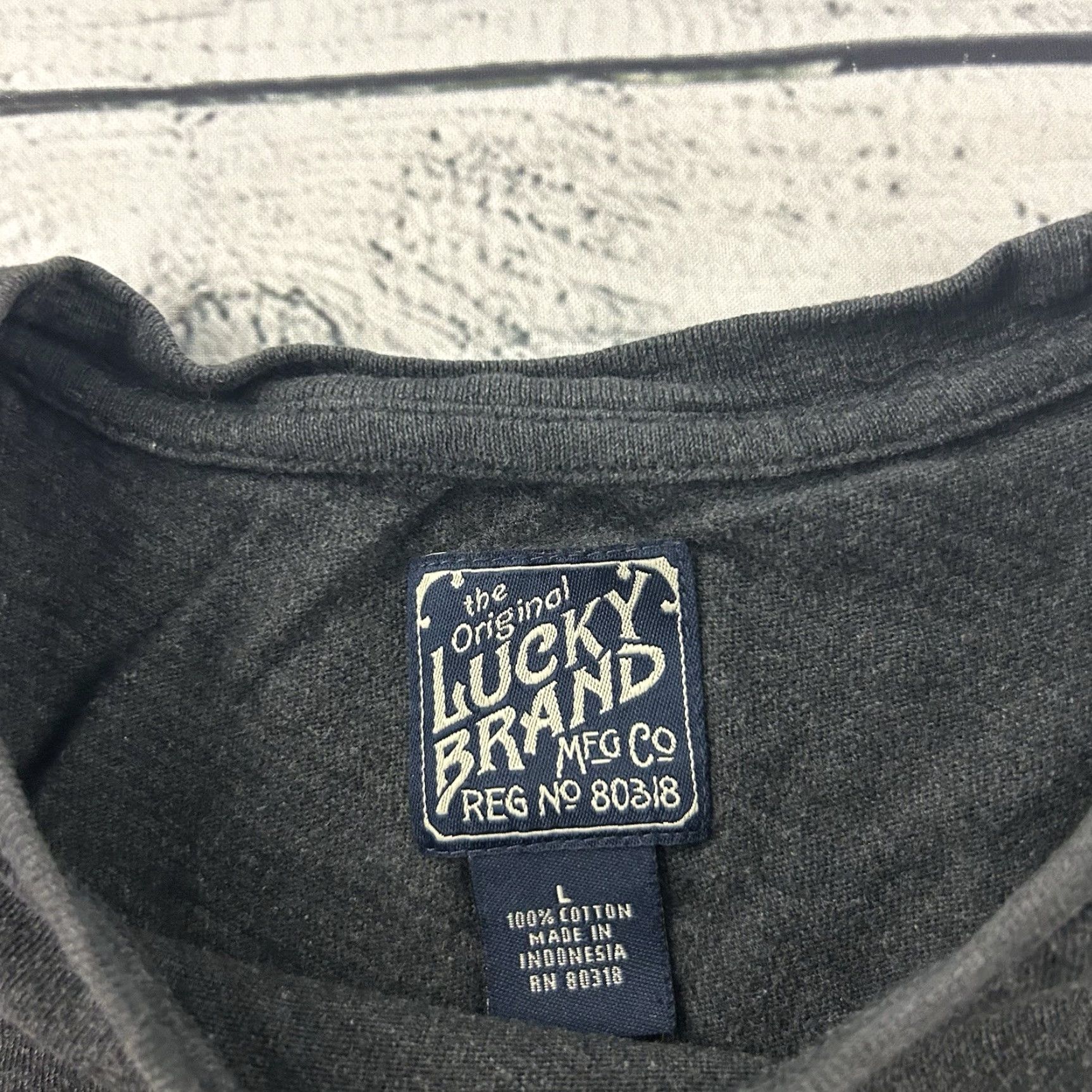 Lucky Brand VINTAGE Lucky Brand T-Shirt Men's Large Gray Short Sleeve Cowboys Bill Texas Hold 'Em Modern Crew Neck Shirt Size US L / EU 52-54 / 3 - 3 Thumbnail