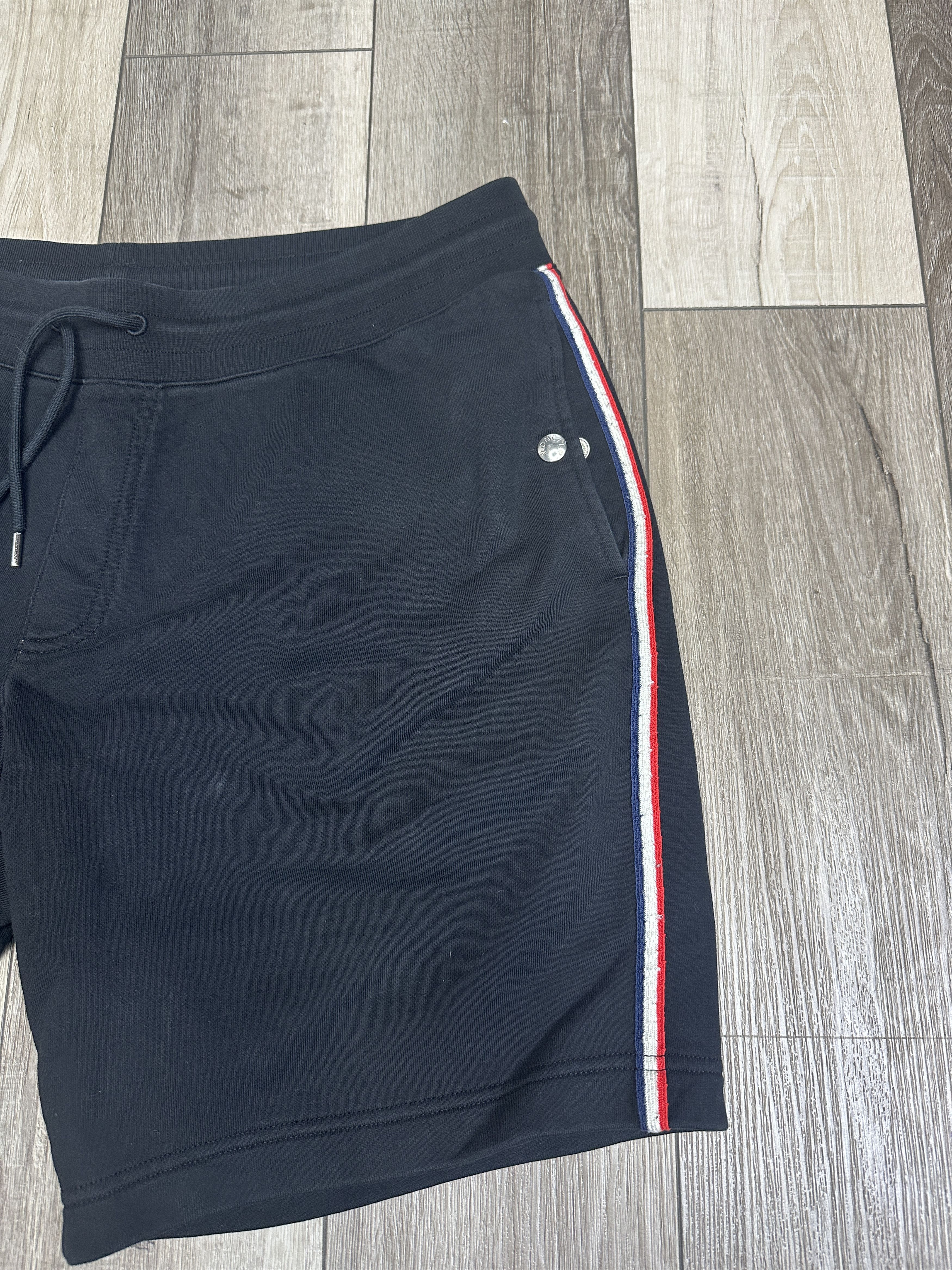 Moncler Moncler Mens Shorts Black Size XXL Size US 36 / EU 52 - 2 Thumbnail