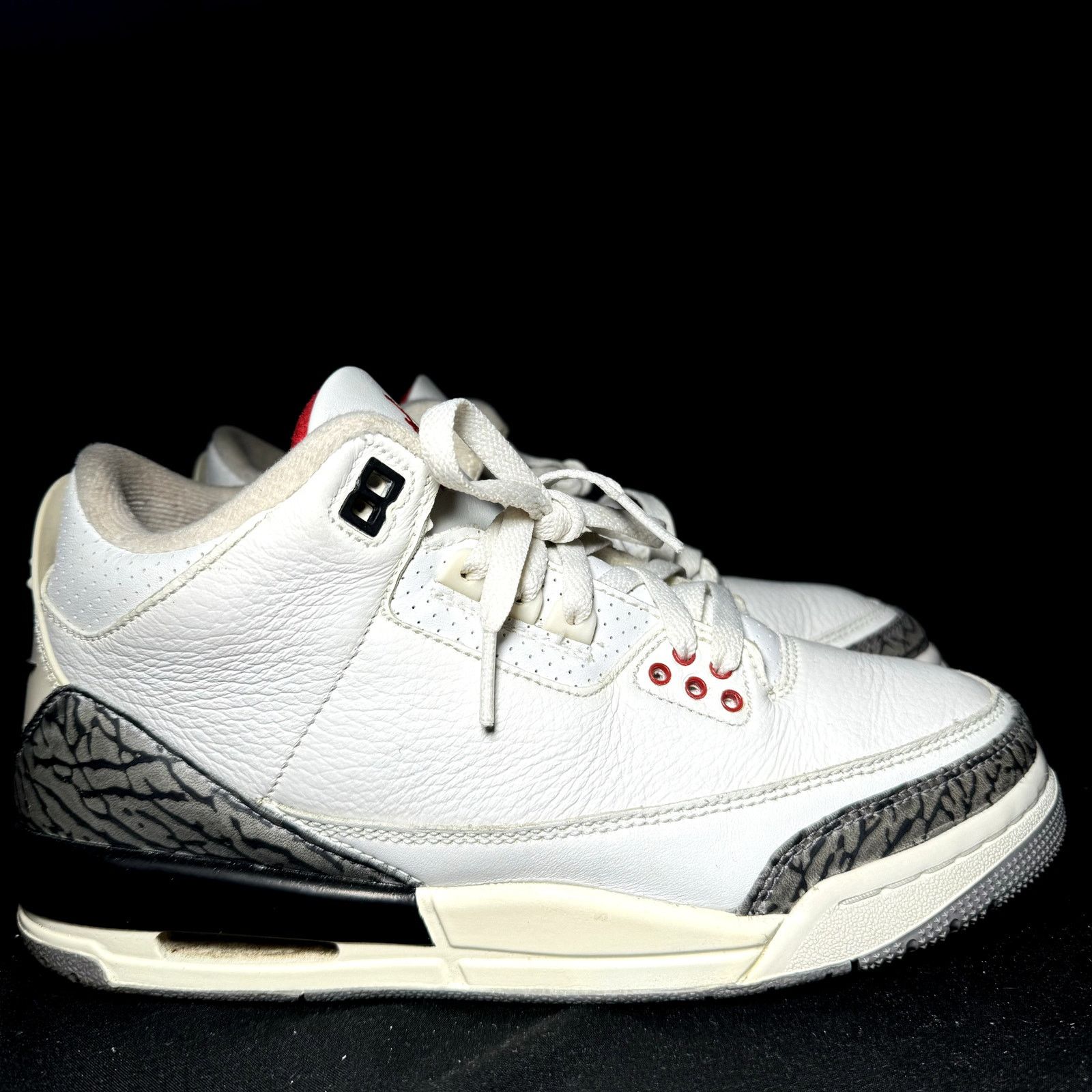 Jordan Brand × Nike Size 6.5 Nike Air Jordan 3 Retro GS White Cement Reimagined Size US 6.5 / EU 39-40 - 1 Thumbnail
