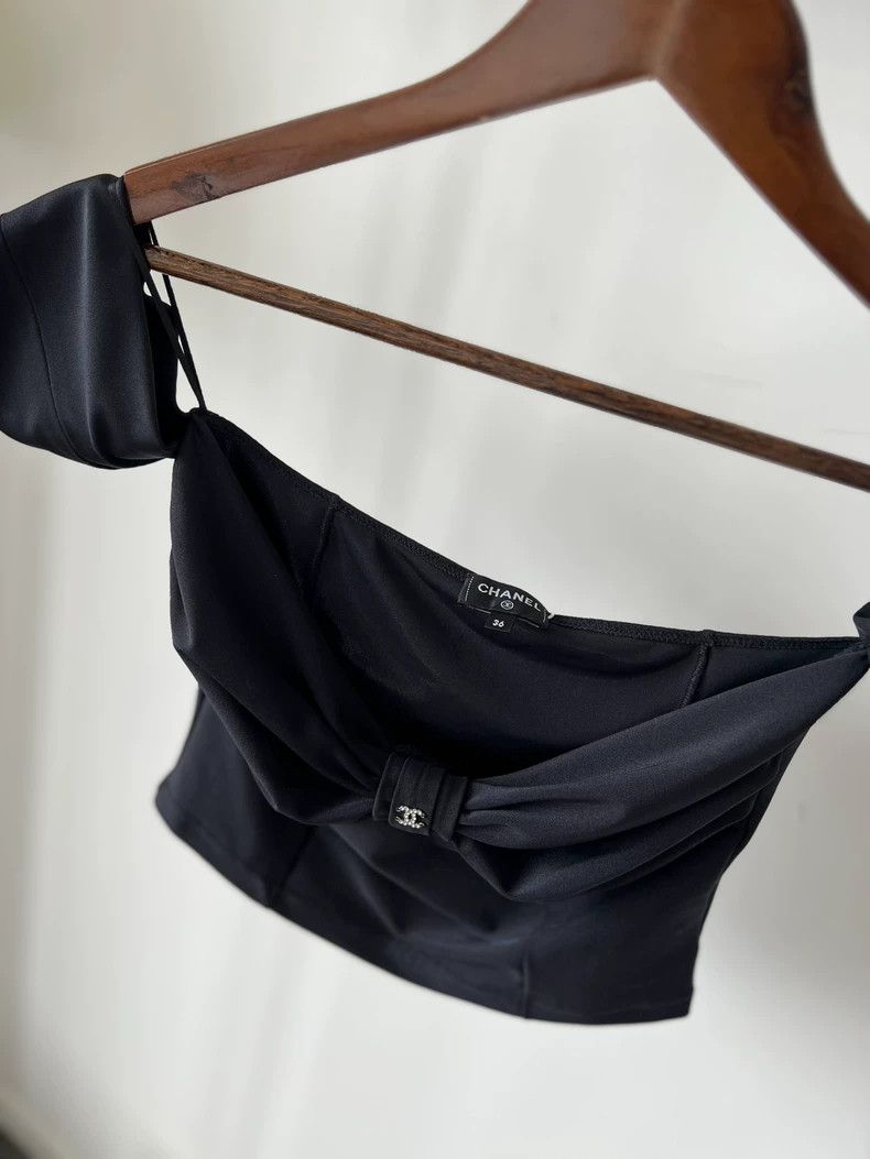 Chanel Chanel Black logo diamond bow one-shoulder suspender vest Size XS / US 0-2 / IT 36-38 - 3 Thumbnail