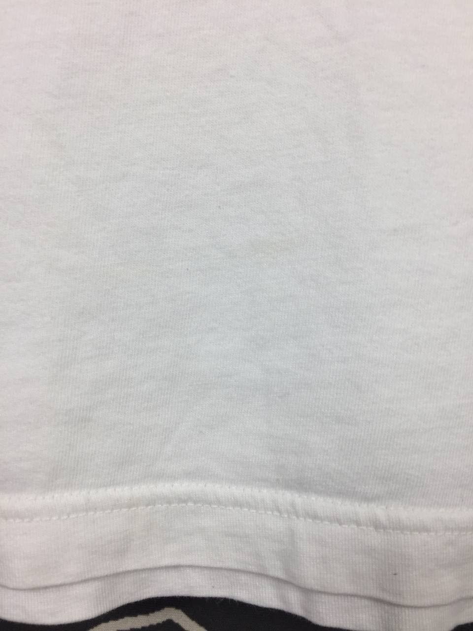 Billabong Vtg Billabong Surf Wear Anarchy Punk Seditionaries Tee Size US L / EU 52-54 / 3 - 7 Thumbnail