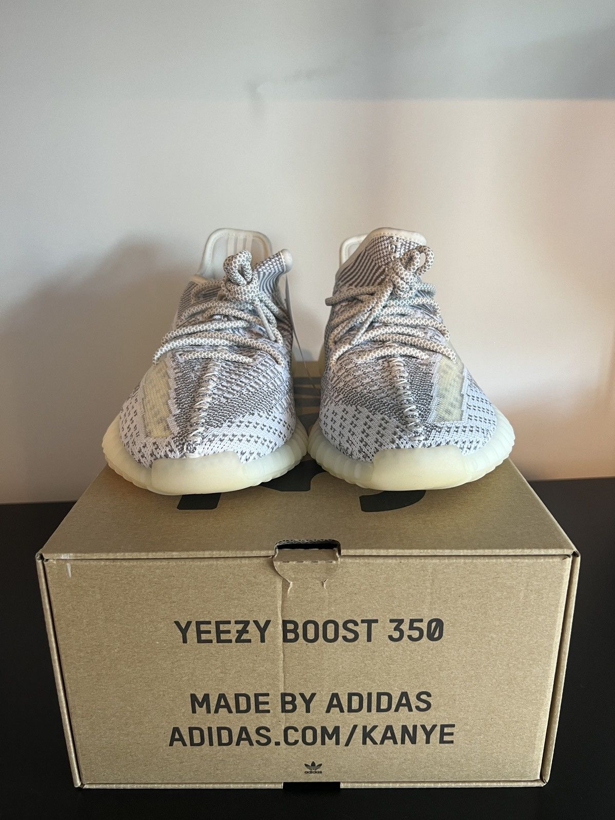 Adidas YEEZY BOOST 350 V2 STATIC Size US 10 / EU 43 - 3 Thumbnail