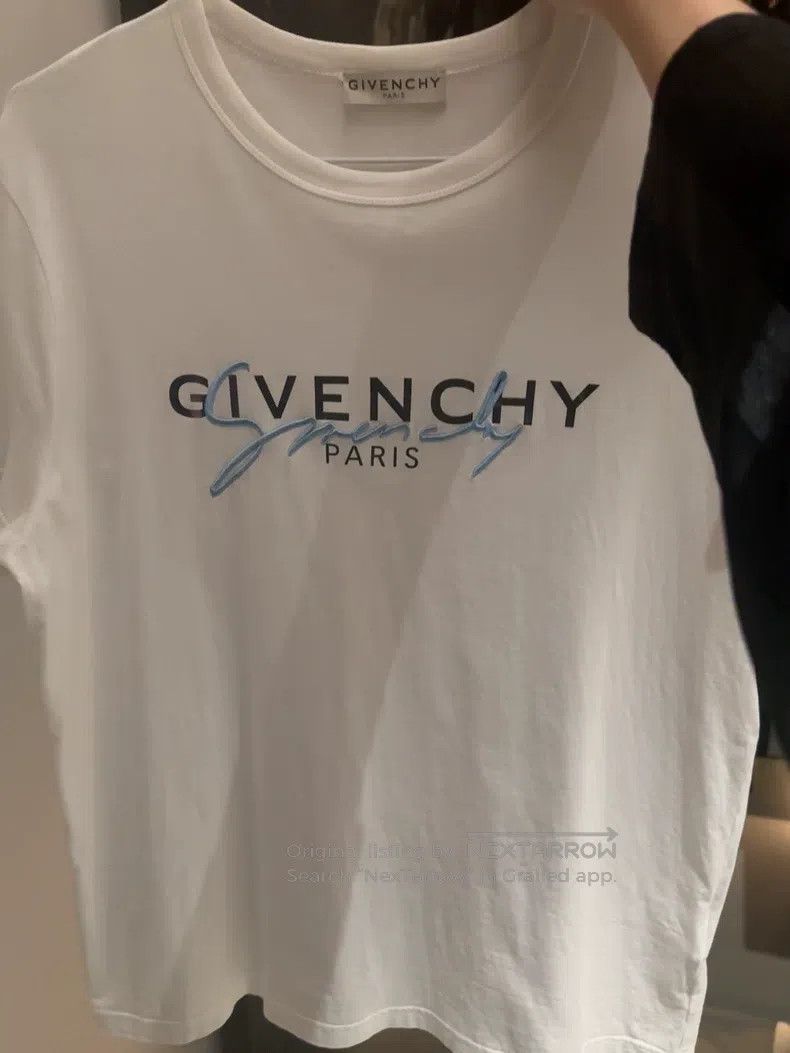 Givenchy Givenchy Classic White Letter Logo Short Sleeve T-Shirt (S Size US M / EU 48-50 / 2 - 1 Thumbnail