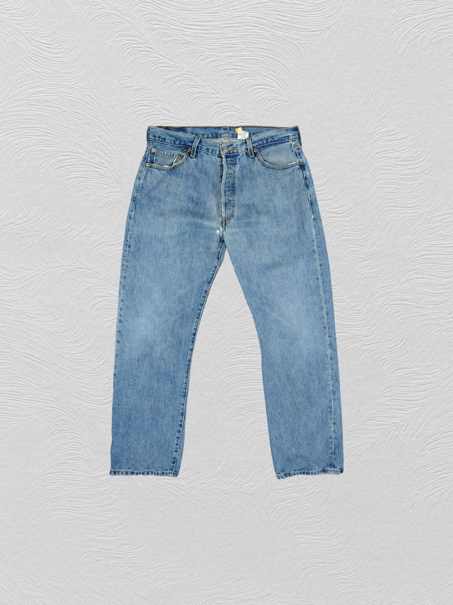Levi's Blue Wash Vintage Levi's 501 Jeans 34x31 Denim -JN985 Size US 34 / EU 50 - 1 Thumbnail