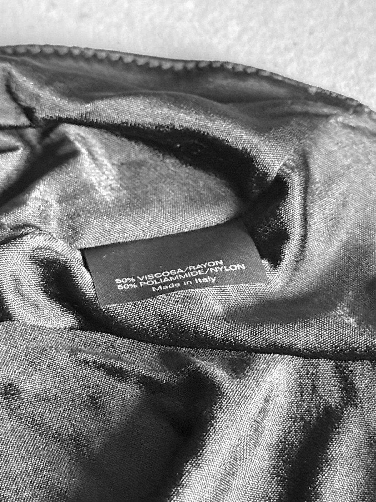 Gucci Gucci by Tom Ford Runway Draped Asymetric Satin Blouse Size S / US 4 / IT 40 - 6 Thumbnail