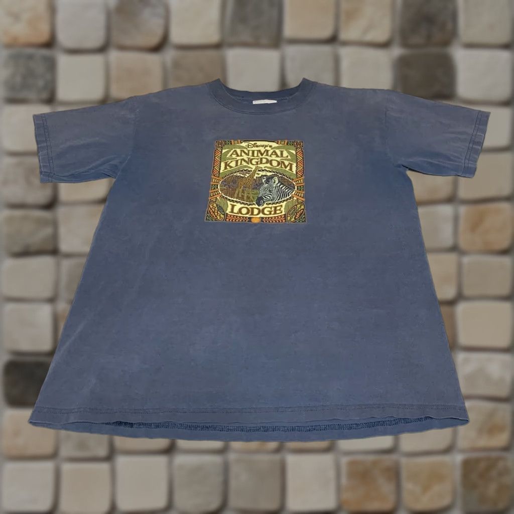 Disney Disney Disney Animal Kingdom Lodge Shirt M Blue Short Sleeve Crew Neck Logo Graphic Tee Men Size US M / EU 48-50 / 2 - 1 Thumbnail