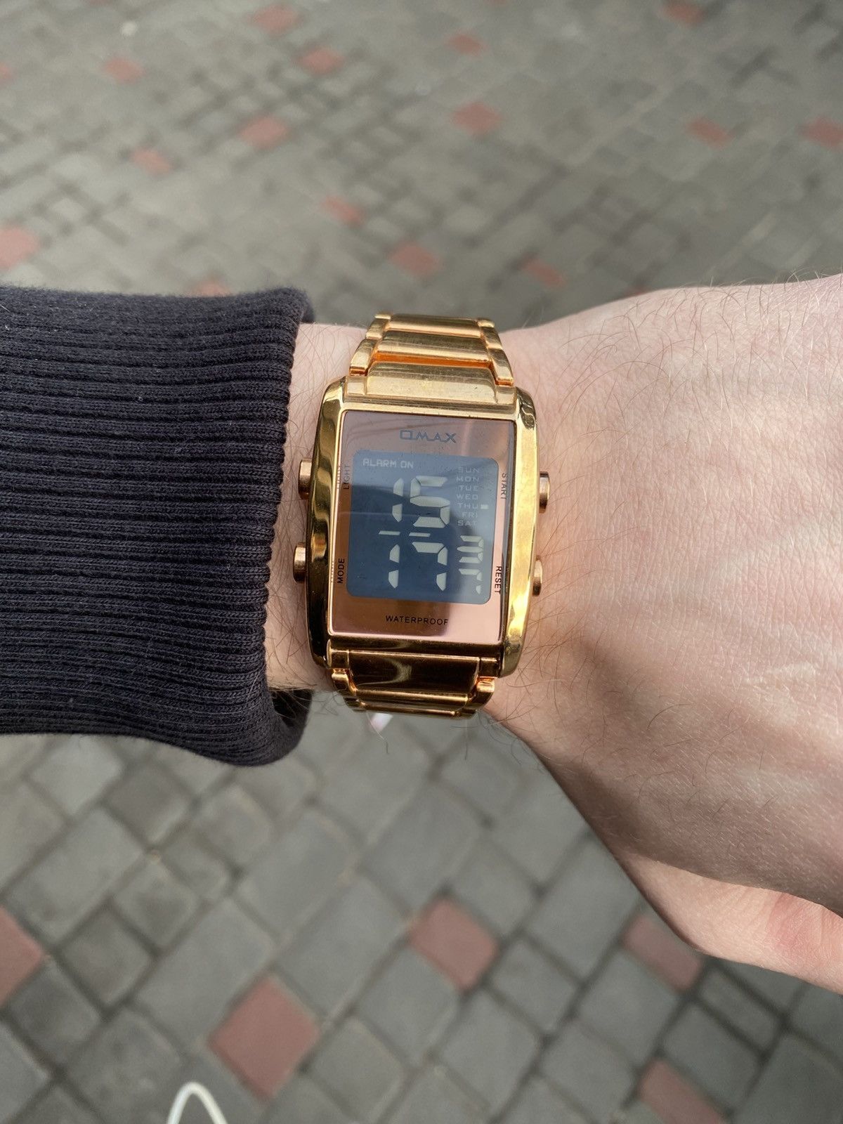 Japanese Brand VINTAGE OMAX Digital Gold Tone D0002 Retro Y2K 90s Size ONE SIZE - 3 Thumbnail