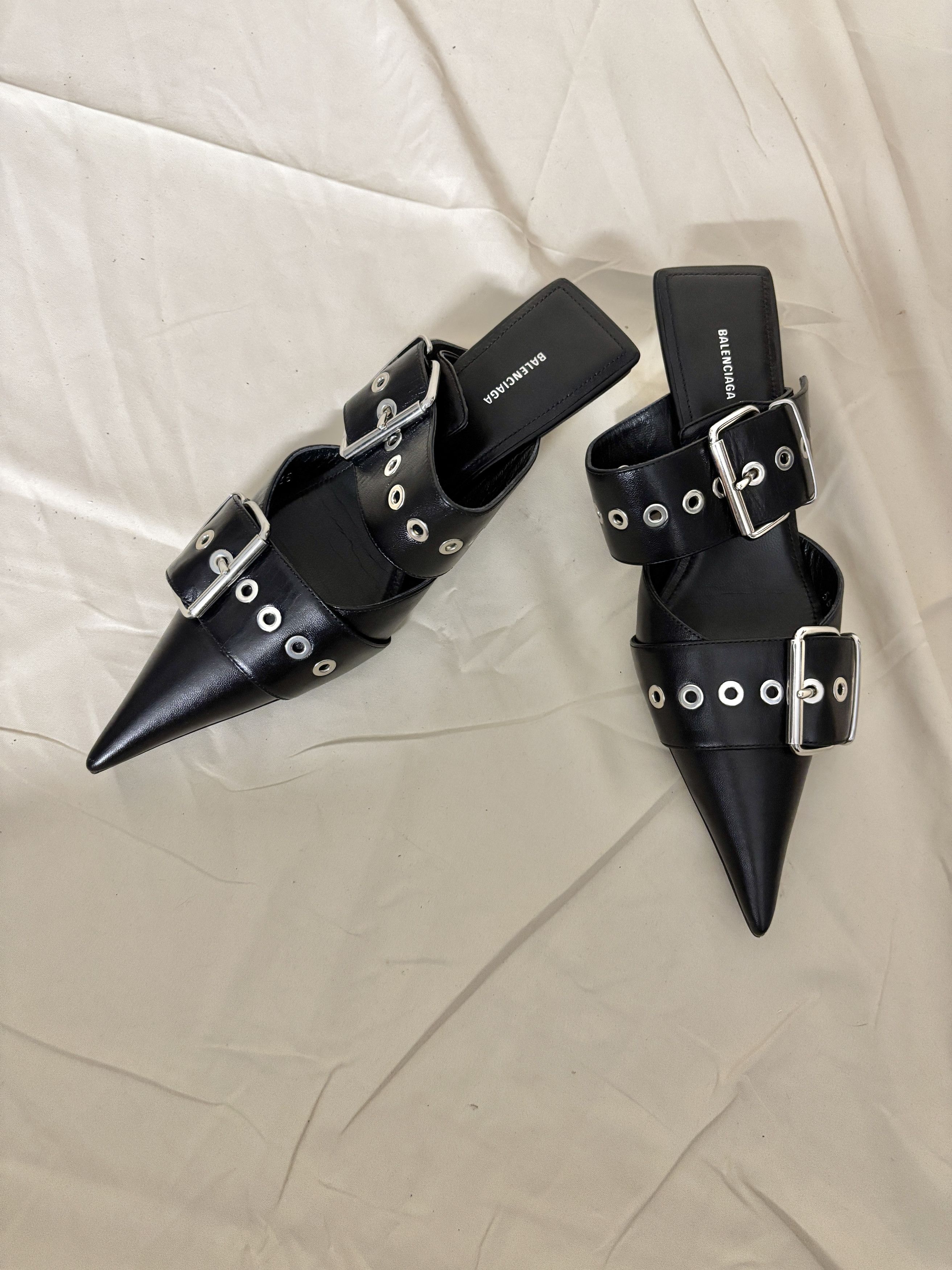 Balenciaga Balenciaga Knife Mules, New in Box Size US 5 / IT 35 - 6 Thumbnail
