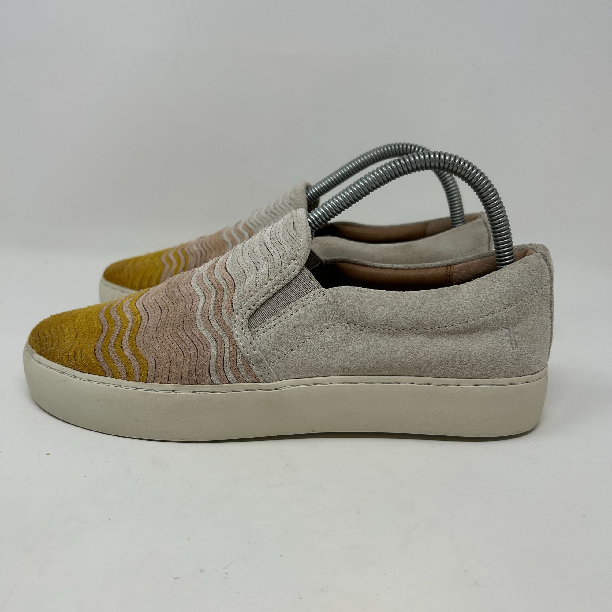 Frye Frye Women's Lena Wave Slip On Sneaker suede Textured Slip-O Size US 8 / IT 38 - 1 Thumbnail