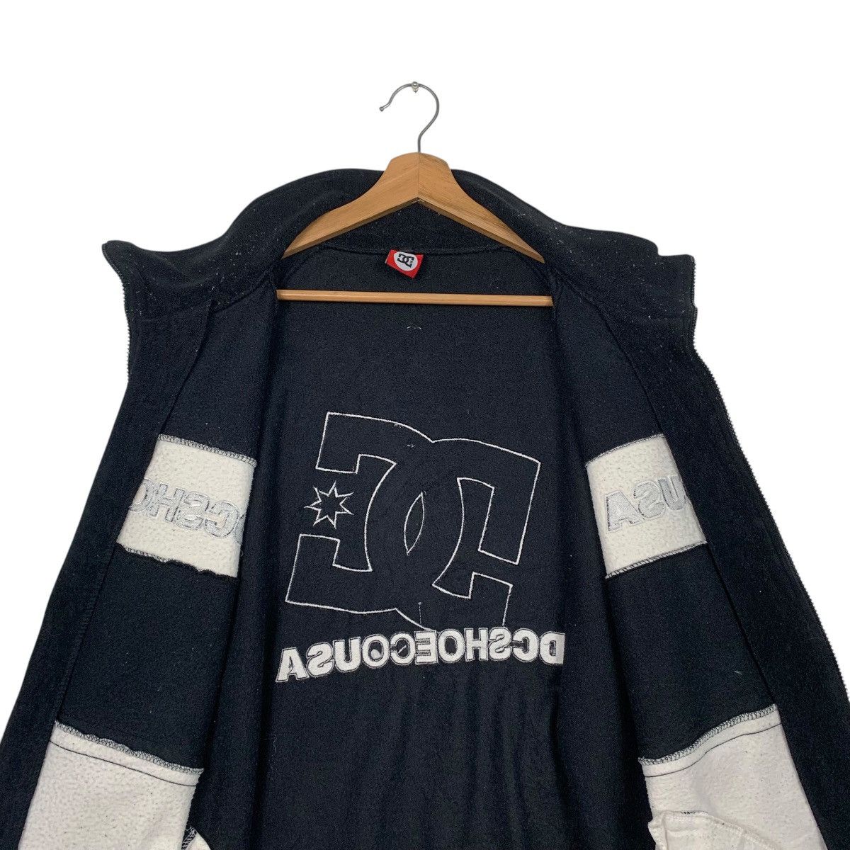 DC DC Shoe Zipper Sweater Jacket Size US M / EU 48-50 / 2 - 12 Thumbnail