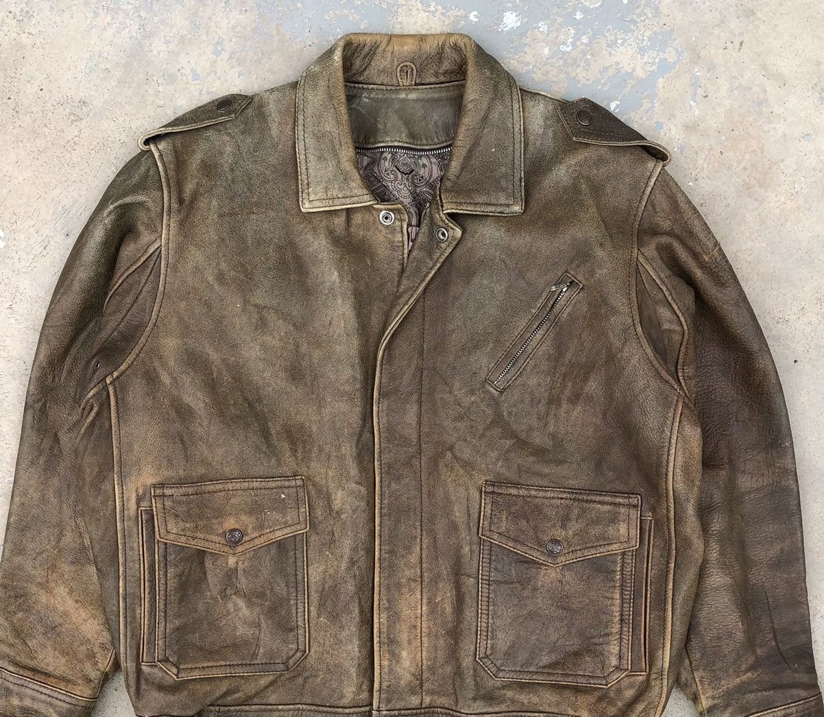 Vintage Vintage 80s Real Leather cowhide A2 Flight Bomber Jacket Size US L / EU 52-54 / 3 - 11 Thumbnail