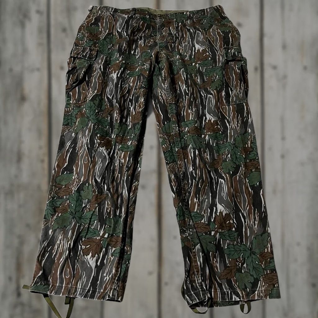 Vintage VINTAGE 90s Smokey Branch Camo Cargo Pants Mens 38 X30 Brown Military Style Size US 38 / EU 54 - 1 Thumbnail