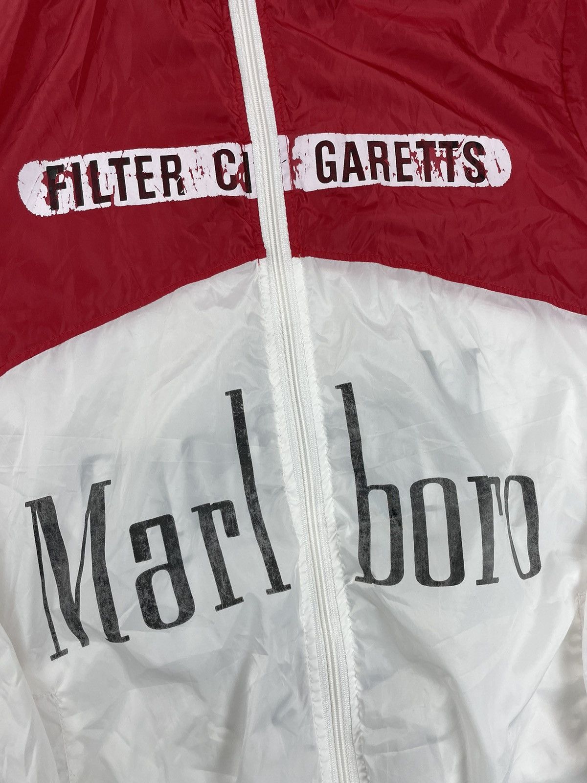Marlboro × Vintage Vintage Marlboro Cigarettes Smoking Kills Light Jacket Size US L / EU 52-54 / 3 - 5 Thumbnail