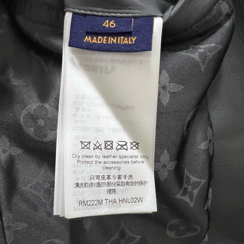 Louis Vuitton Louis Vuitton Leather jacket with presbyopic print on that Size US S / EU 44-46 / 1 - 6 Thumbnail