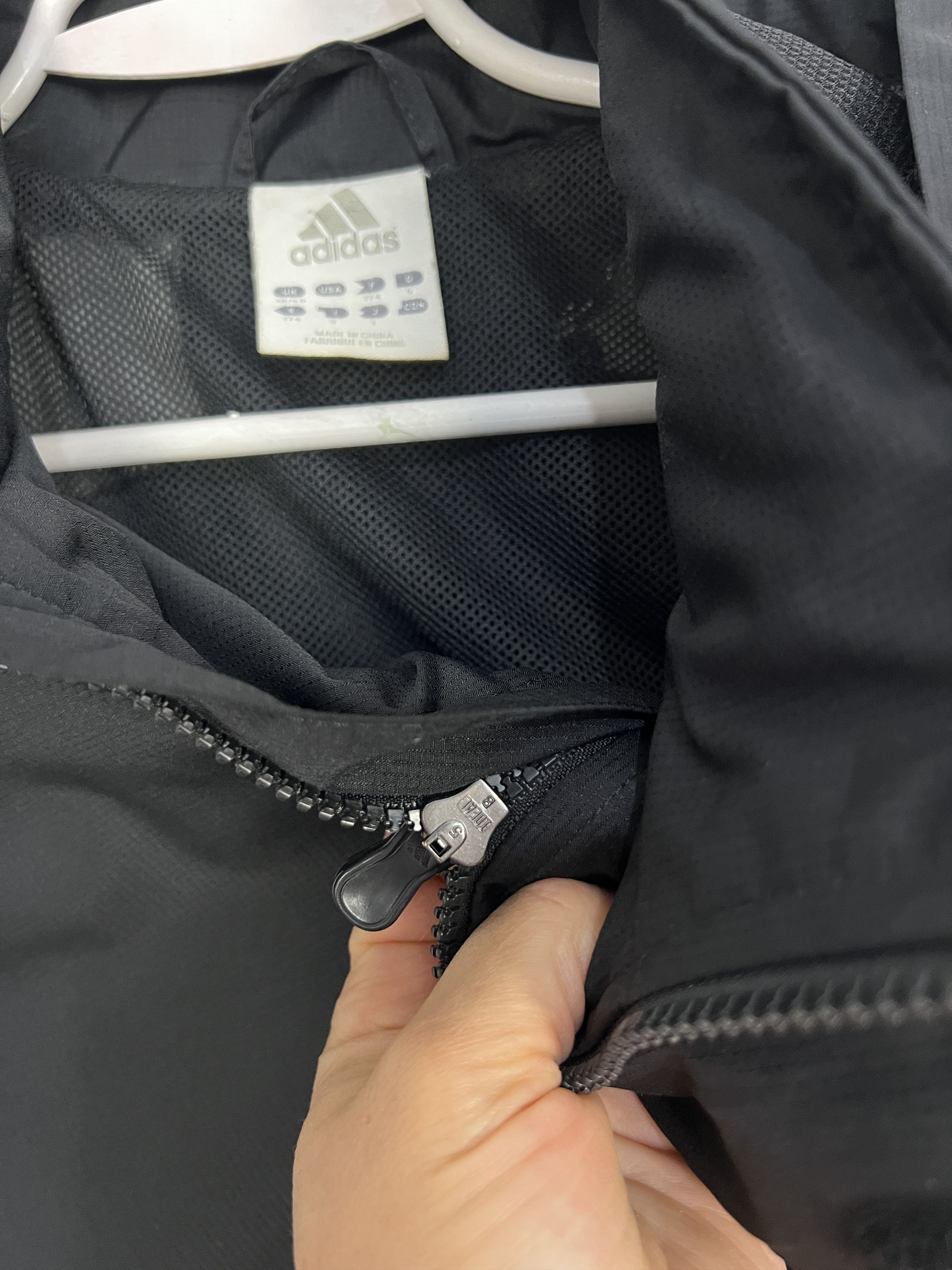 Adidas Vintage Liverpool Football Jacket Soccer Hooded Track Top Size US M / EU 48-50 / 2 - 5 Thumbnail