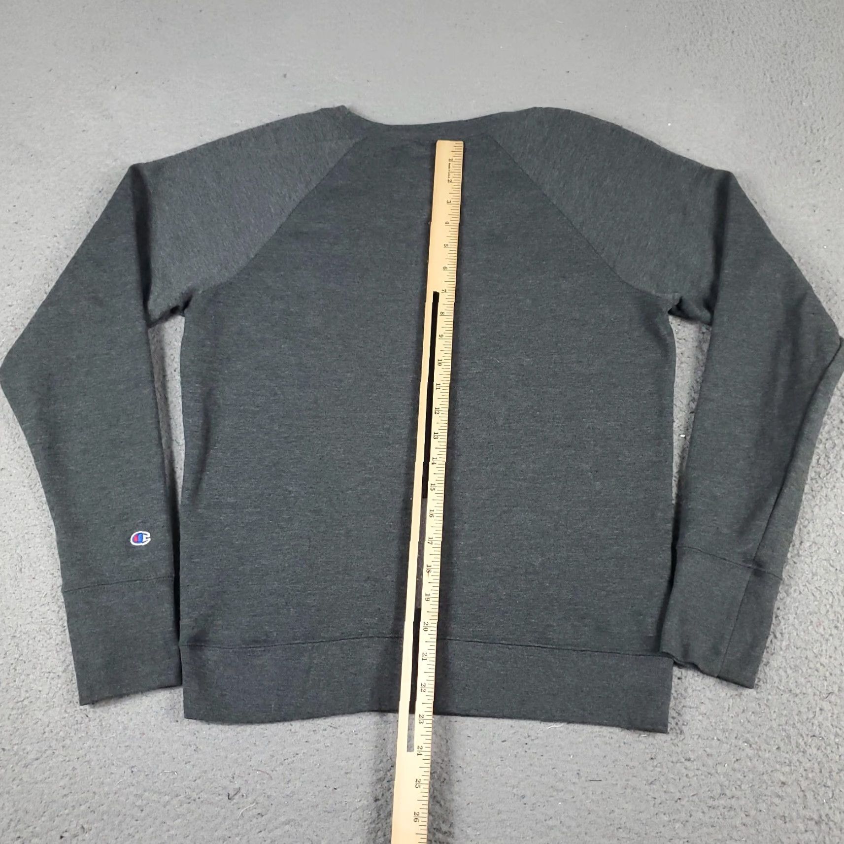 Champion Champion Gray Pullover Sweatshirt Mens Small Casual Long Sleeve Crew Neck Size US S / EU 44-46 / 1 - 6 Thumbnail