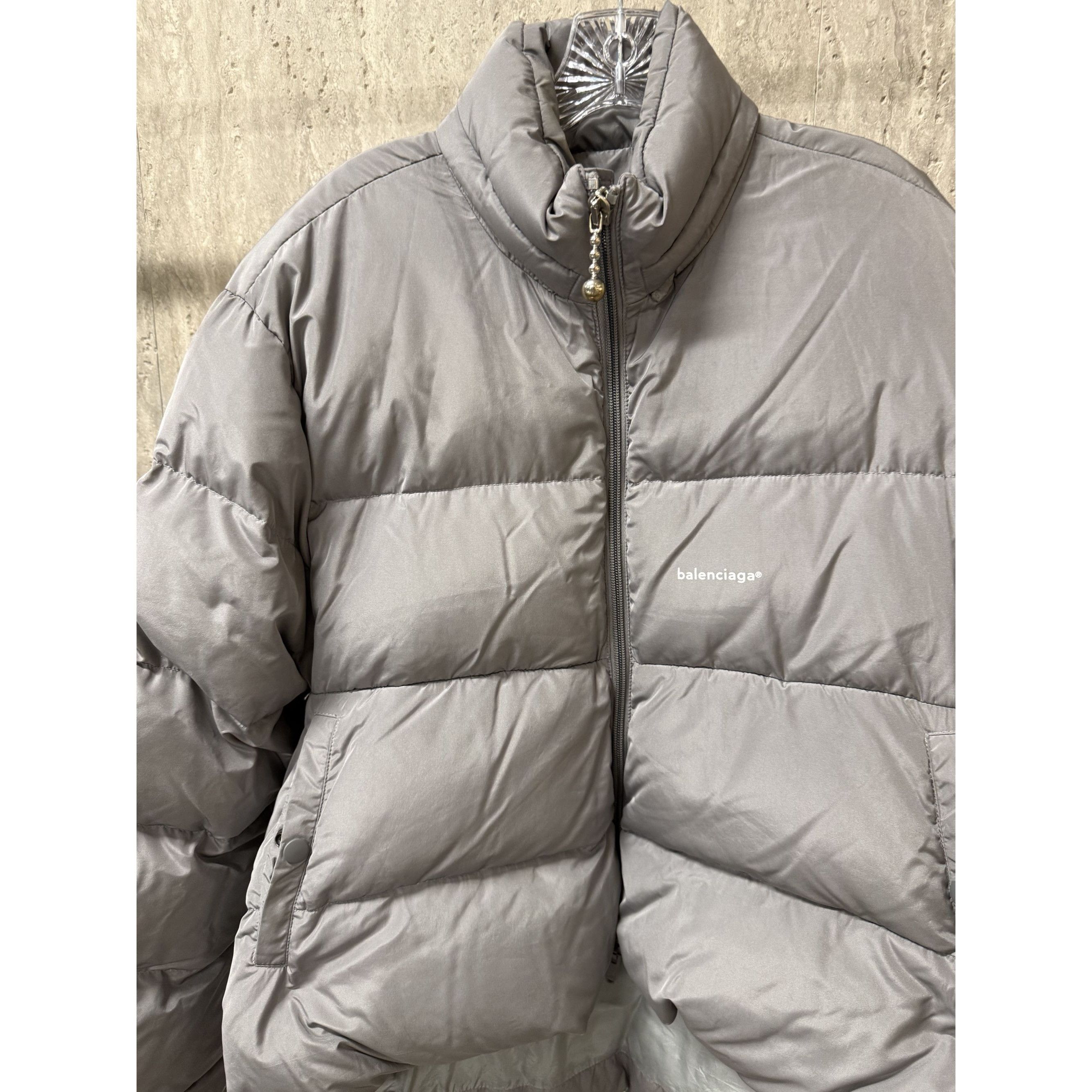 Balenciaga Balenciaga Gray Puffer Jacket With Chain Zipper Pull Polyest Size XL / US 12-14 / IT 48-50 - 4 Thumbnail