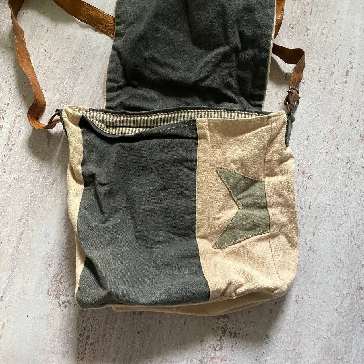 Seditionaries × Vintage × Von Dutch VINTAGE Y2K AUTHENTIC RARE CROSSBODY BAG Size ONE SIZE - 6 Thumbnail