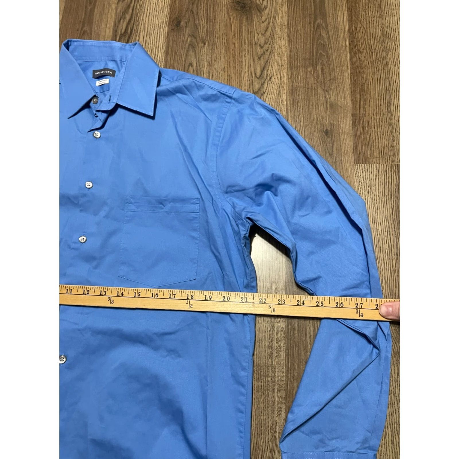 Van Heusen Van Heusen Shirt Men 15-15.5 34/35 Button-Up Long Sleeve Blue Vintage No (adjusted) Size US M / EU 48-50 / 2 - 5 Thumbnail